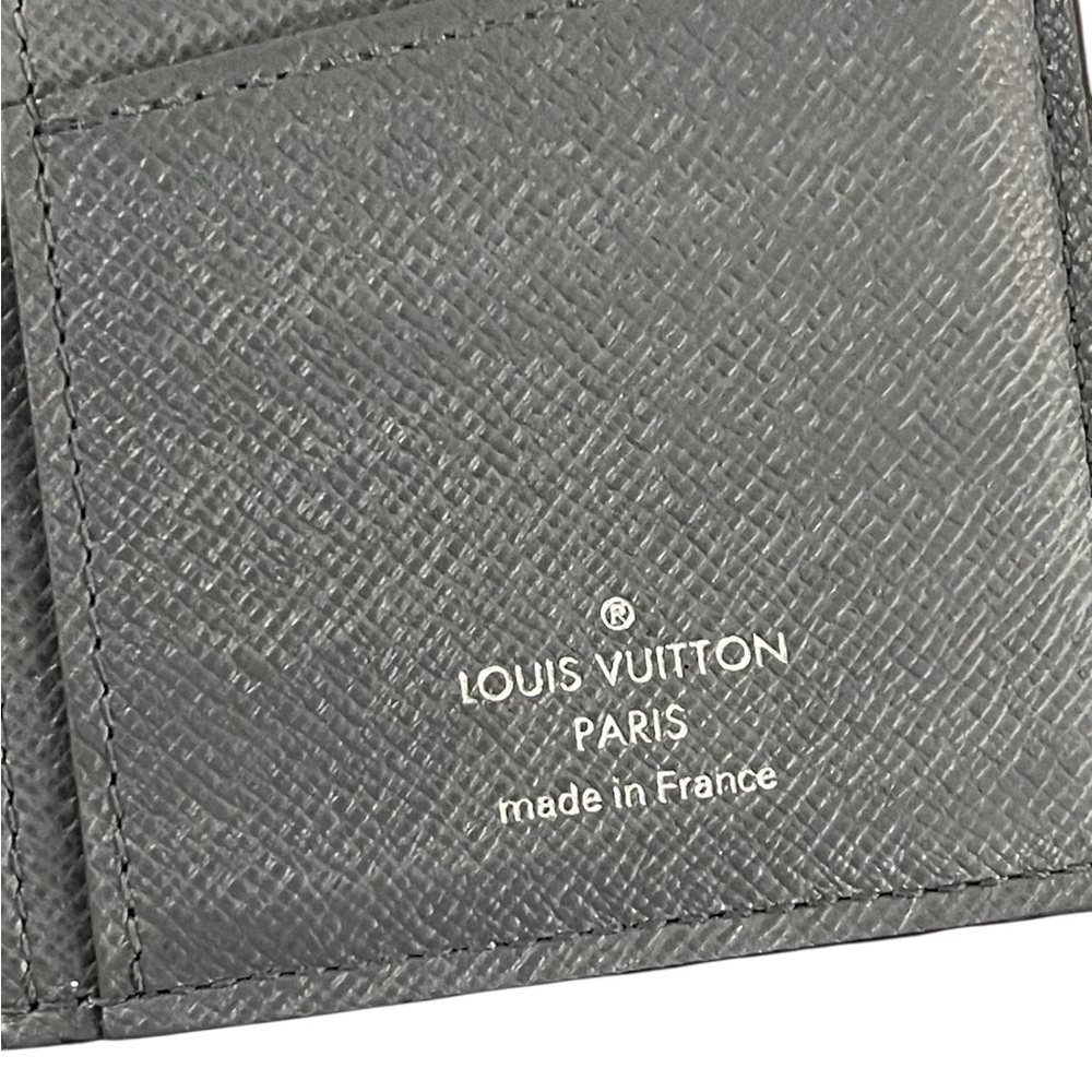 RARE Space Grey Taiga Leather Flat Lay Bi Fold LV Wallet - Picture 7 of 16